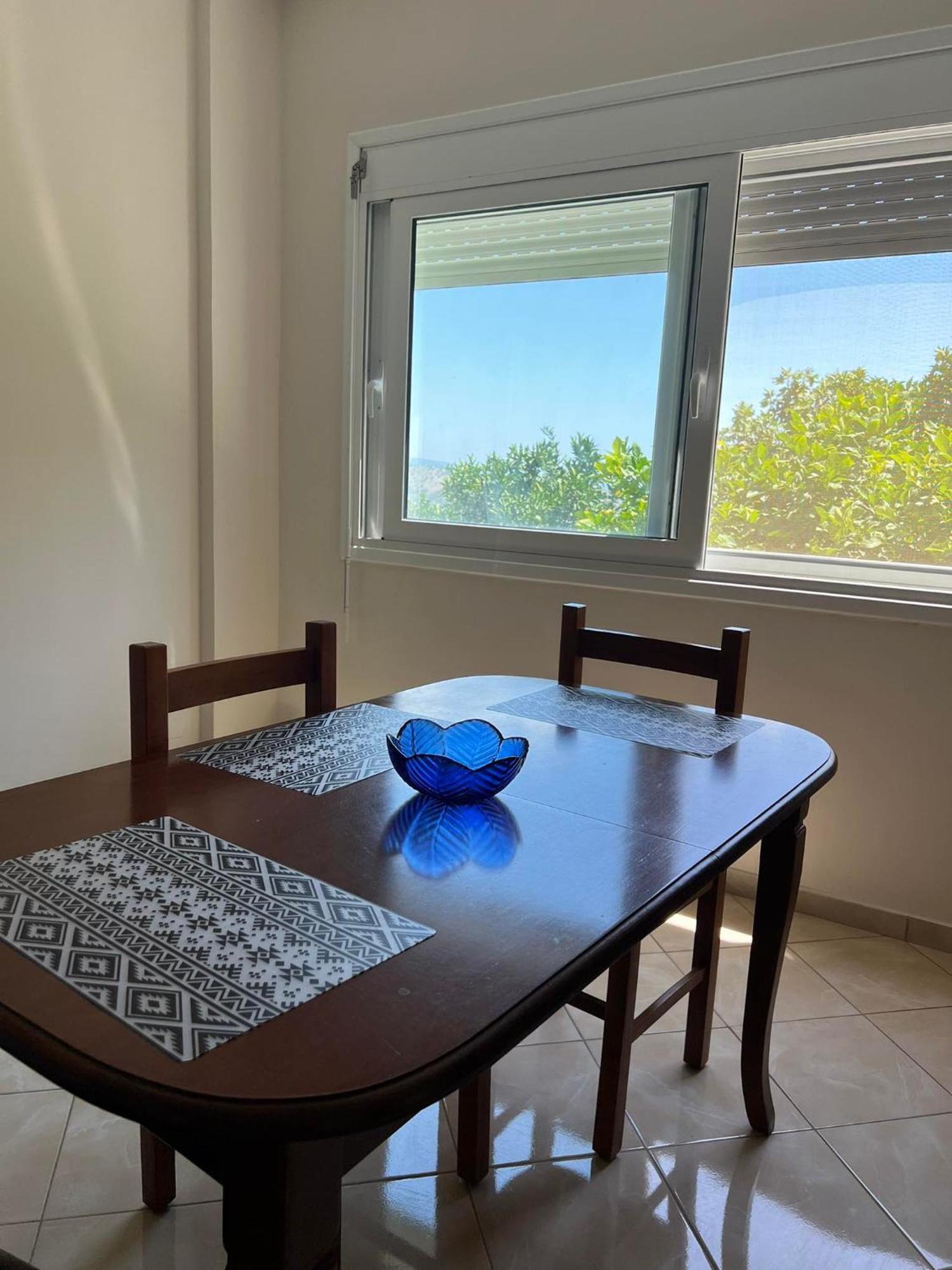Lucas Apartments Himare Ruang foto